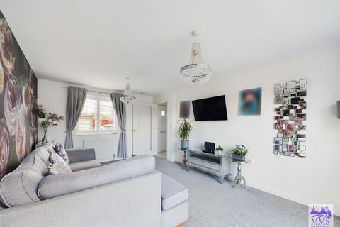 9 Doggetts Row, Isle Of Grain, Rochester, ME3 0BH