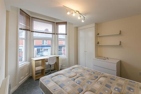 6 bedroom maisonette to rent, Newlands Road, High West Jesmond, Newcastle upon Tyne