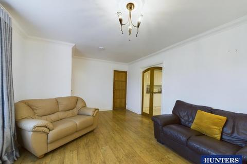 36 Fieldside, Annan, DG12 5HL