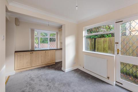 3 bedroom detached bungalow for sale - 6 Finchfield Hill, Compton, Wolverhampton