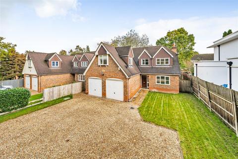 Crowthorne - 4 bedroom detached house for sale