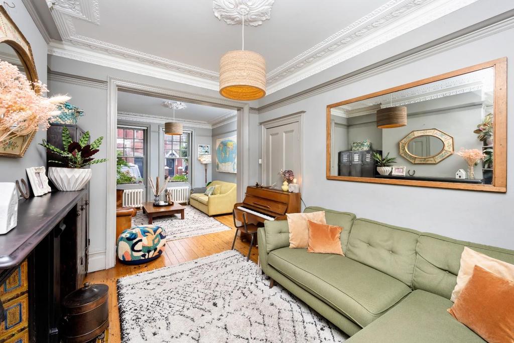 Buxton Road, 6 013.jpg