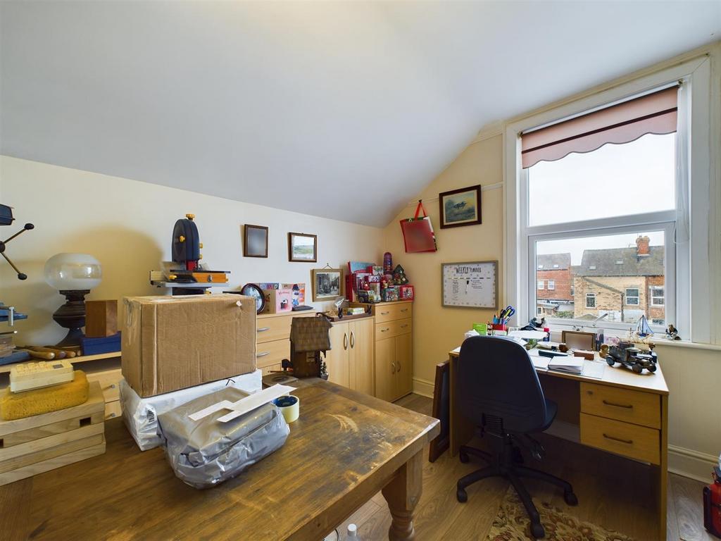 Bedroom: