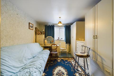 2 bedroom flat for sale, Marshall Avenue, Bridlington