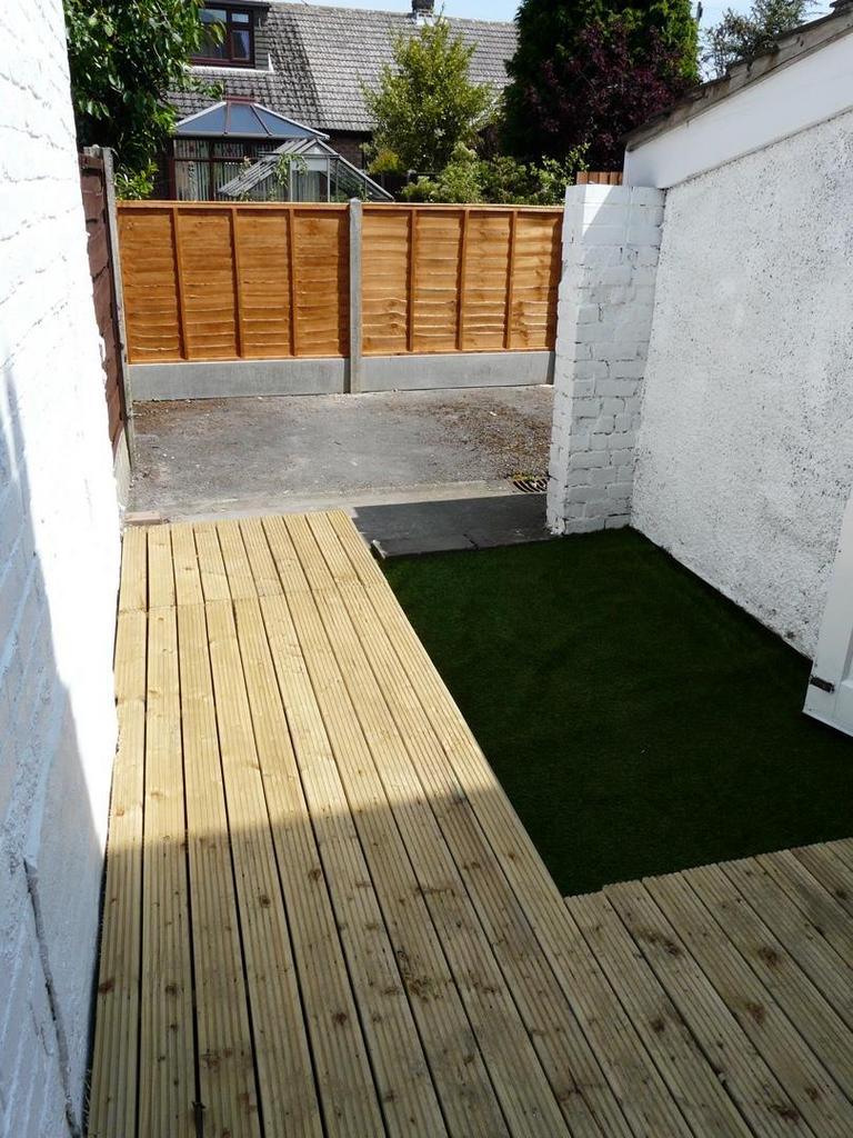 Lodge lane 2015-06-12 006.JPG