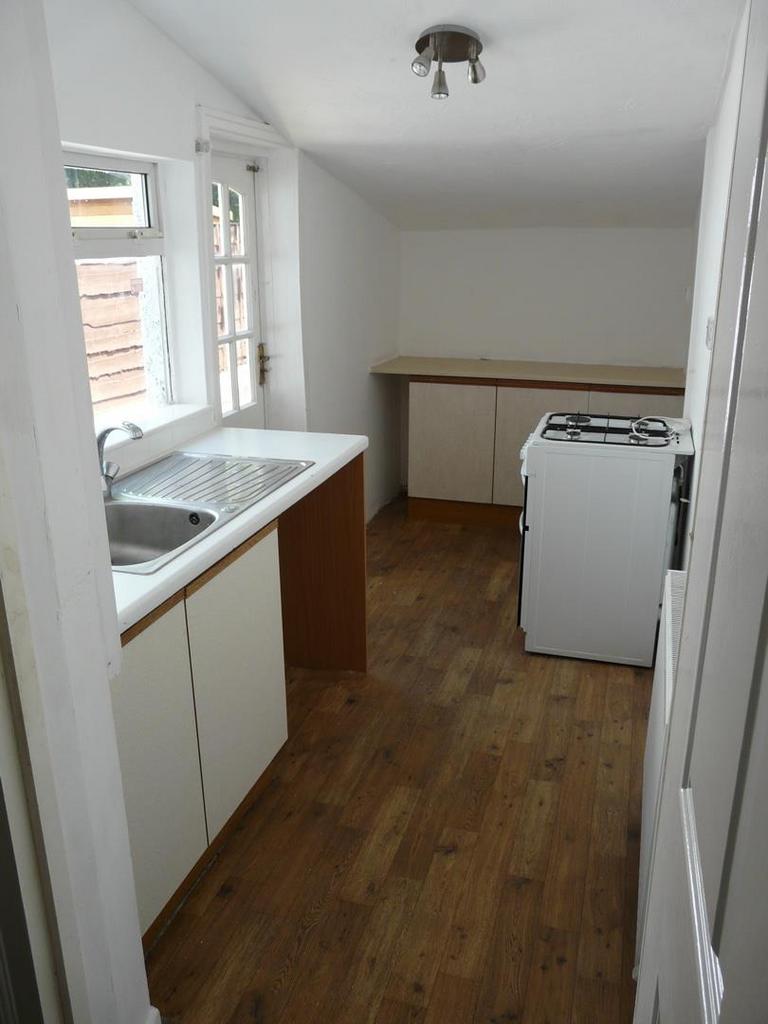 Lodge lane 2015-06-12 003.JPG