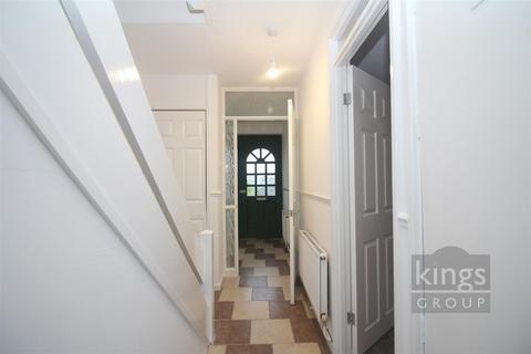 176 Milwards, Harlow, CM19 4SJ