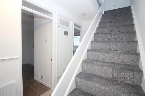 176 Milwards, Harlow, CM19 4SJ