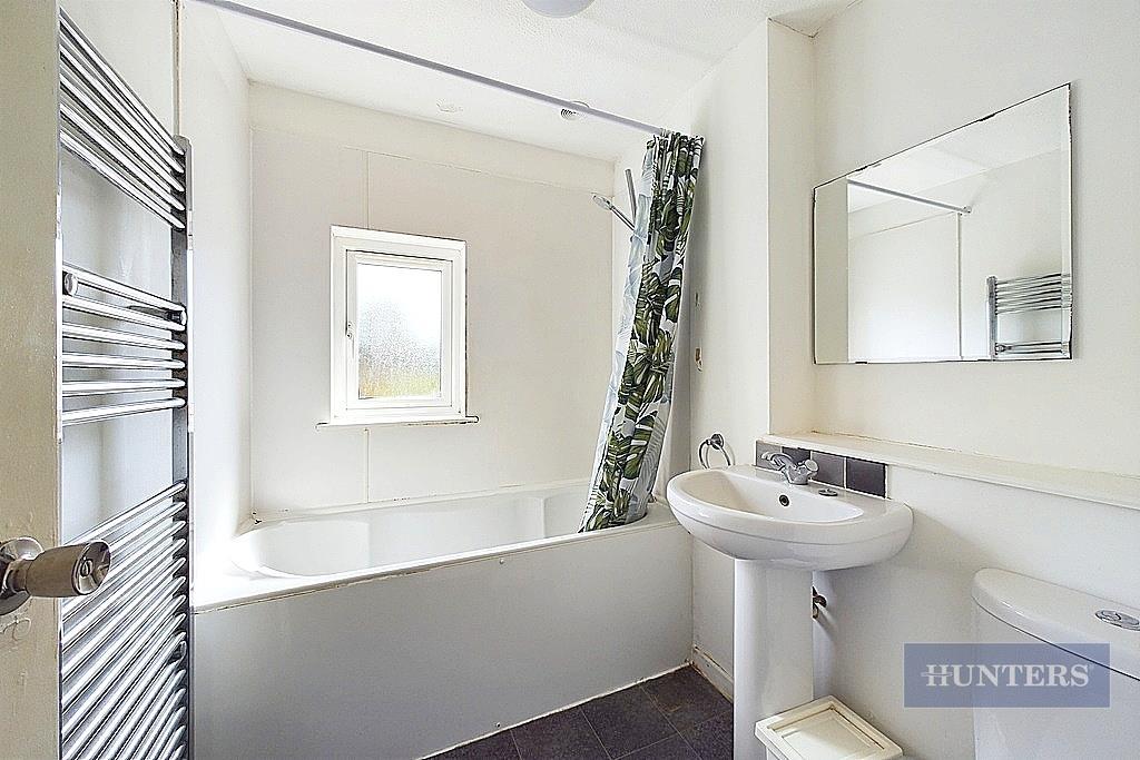 CAM01635 G0-PR0234-STILL010.jpg