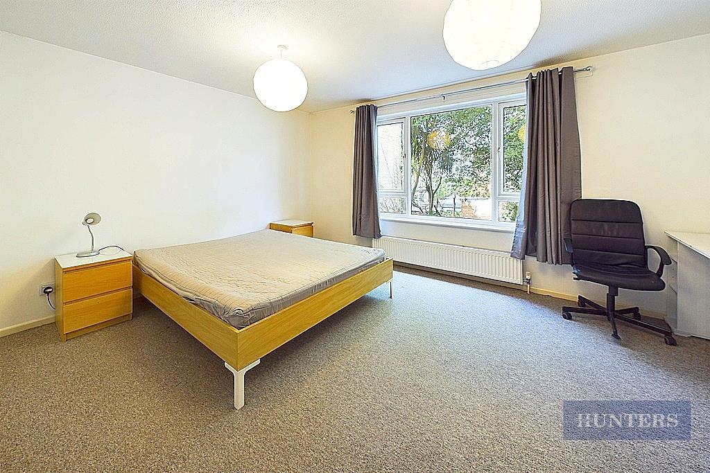 CAM01635 G0-PR0234-STILL005.jpg