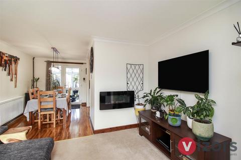 17 Blakemere Close, Redditch, B98 0LY