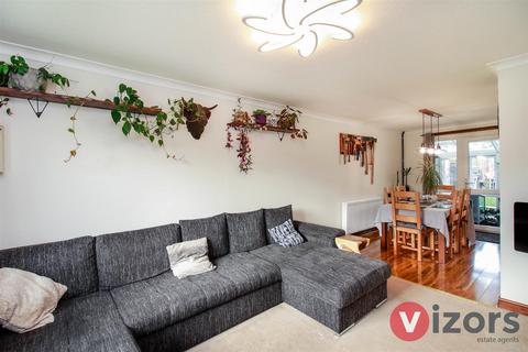 17 Blakemere Close, Redditch, B98 0LY