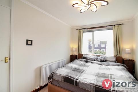 17 Blakemere Close, Redditch, B98 0LY