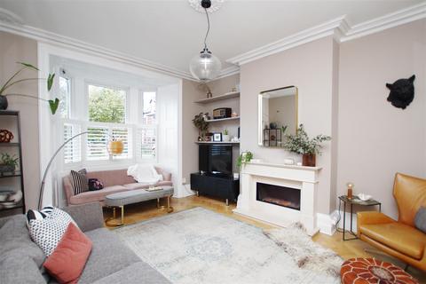 46 Bath Road, Swindon, SN1 4AY