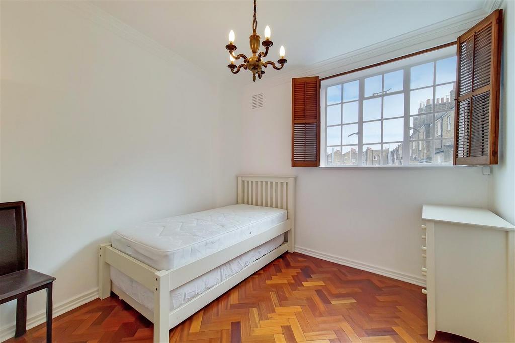 4 Bedroom 2-1.jpg