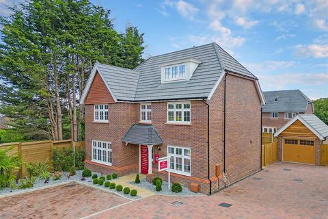 5 bedroom detached house for sale, Roman Road, Ingatestone