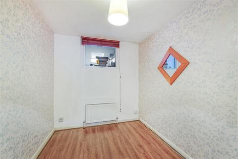 1, 32 Albert Road, Merstham, Redhill, RH1 3LU