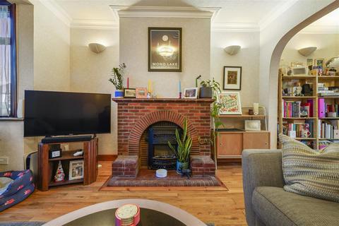 101 Carlton Avenue West, Wembley, HA0 3RB