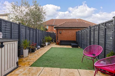 23 Cambrian Way, Worthing, BN13 1FP