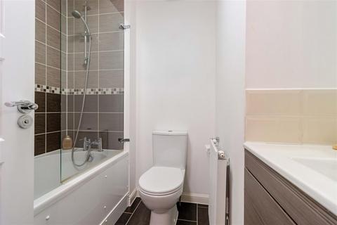 23 Cambrian Way, Worthing, BN13 1FP