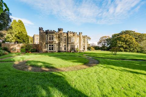 undefined, 17 Clyne Castle, Blackpill, Swansea