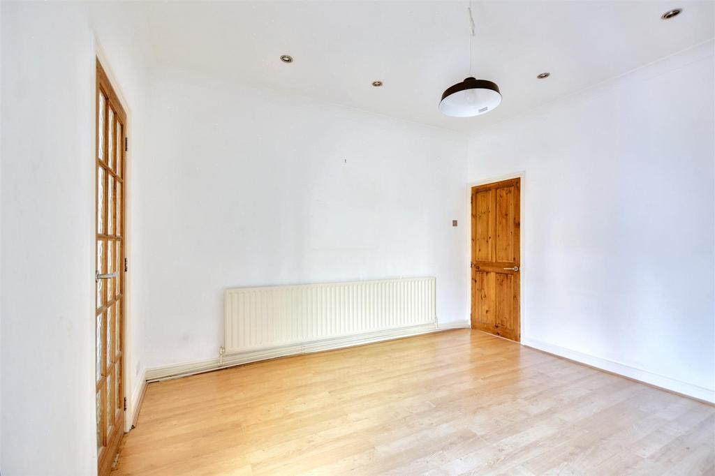 Dining Room 2.jpeg