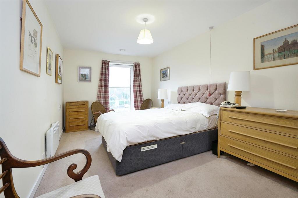 Bed1-43 LC.jpg