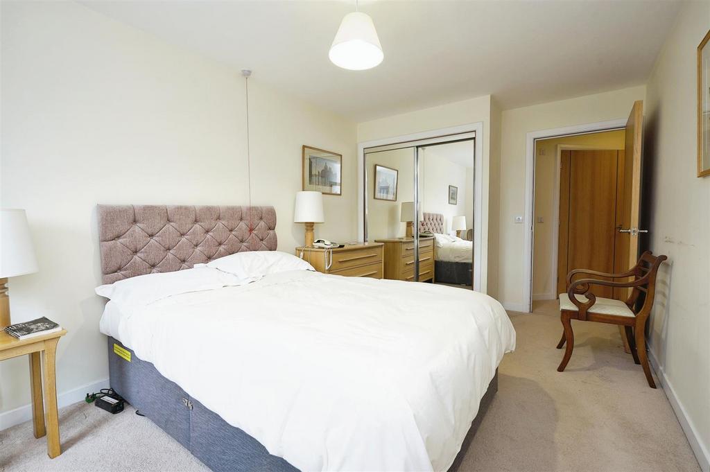 Bed1-43 LCb.jpg