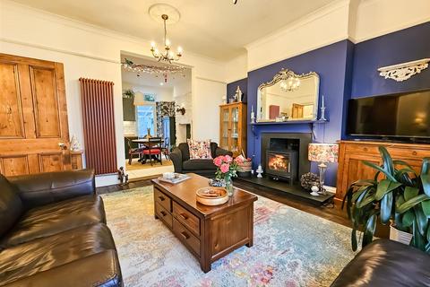 56 Atlantic Way, Westward Ho, Bideford, EX39 1JG