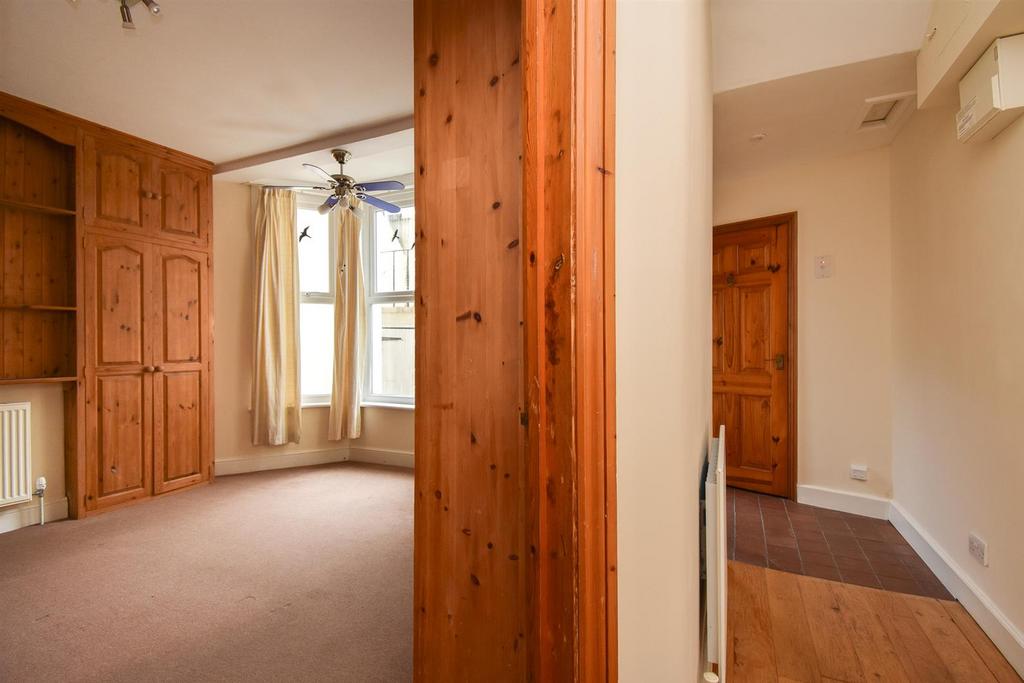 Emmanuel Road, Hastings 1 bed flat for sale £160,000