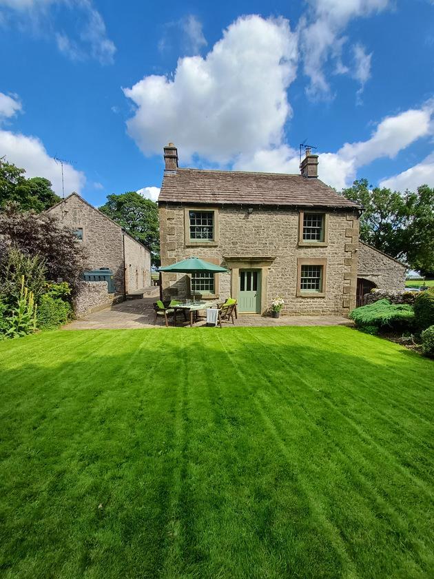 Whim Farm, Tagg Lane, Monyash, Bakewell 3 bed semidetached house £