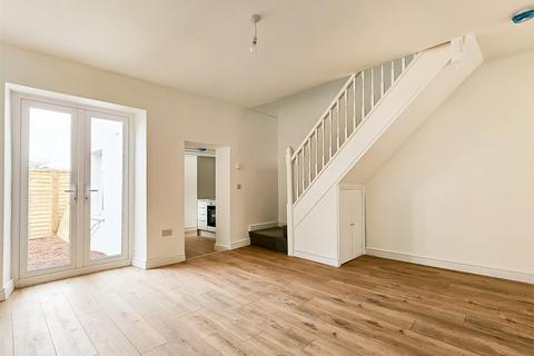 8 Torridge Mount, Bideford, EX39 4EJ