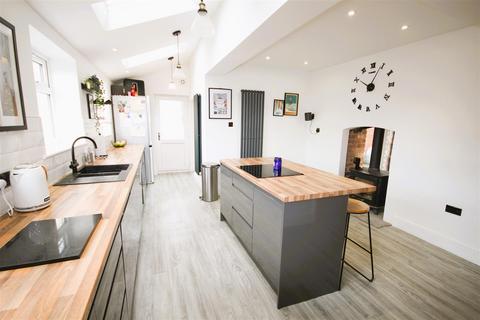 46 The Green, Cheadle, Stoke-on-trent, ST10 1PH