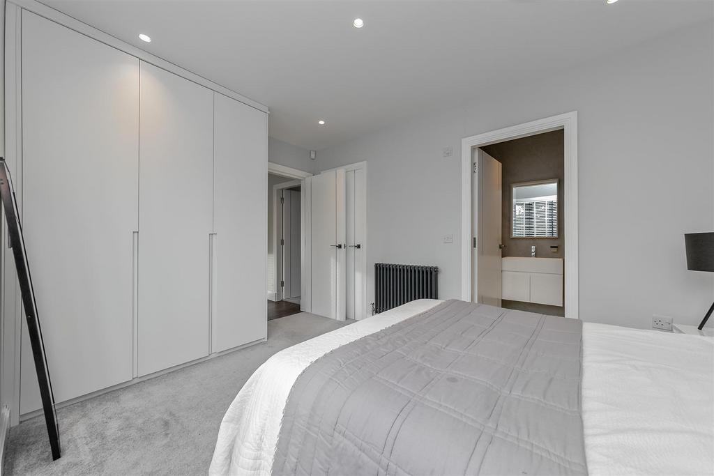 58 Batchwood Drive-65.jpg