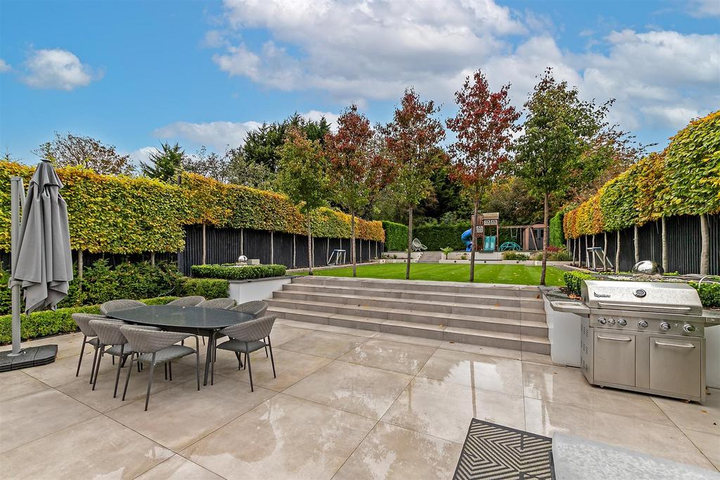 58 Batchwood Drive-91.jpg