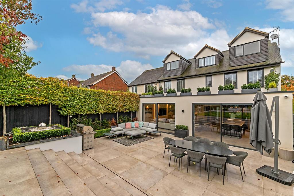 58 Batchwood Drive-98.jpg