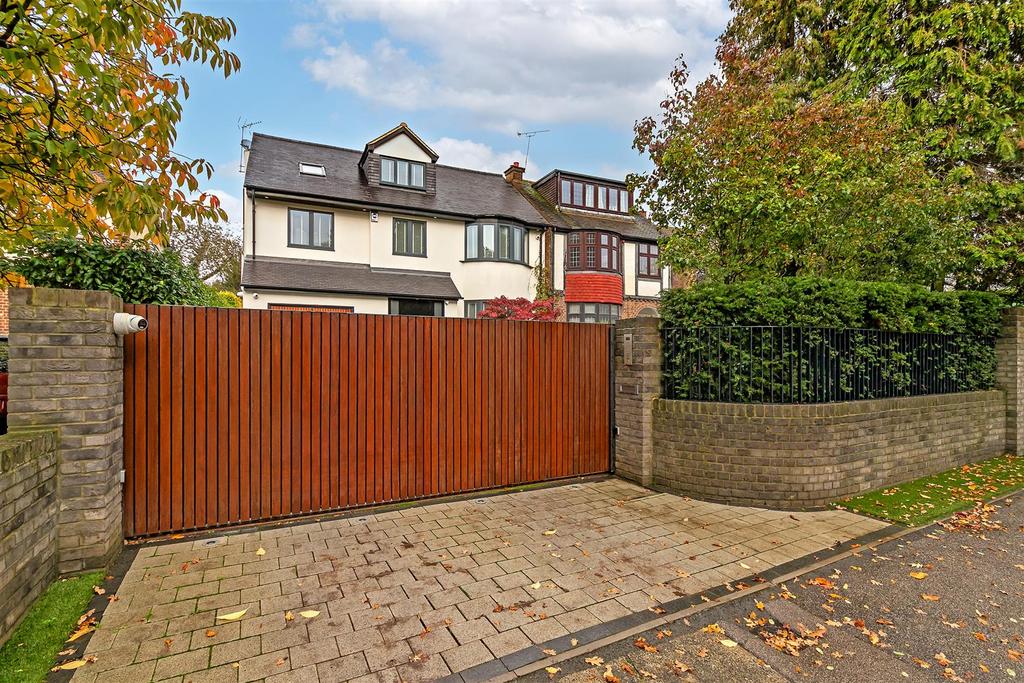 58 Batchwood Drive-14.jpg