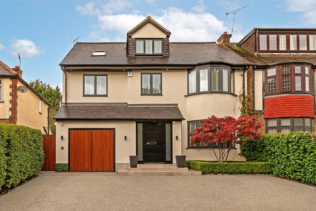 58 Batchwood Drive-18.jpg
