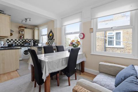 3 bedroom flat for sale - South Ealing Road, Ealing, W5