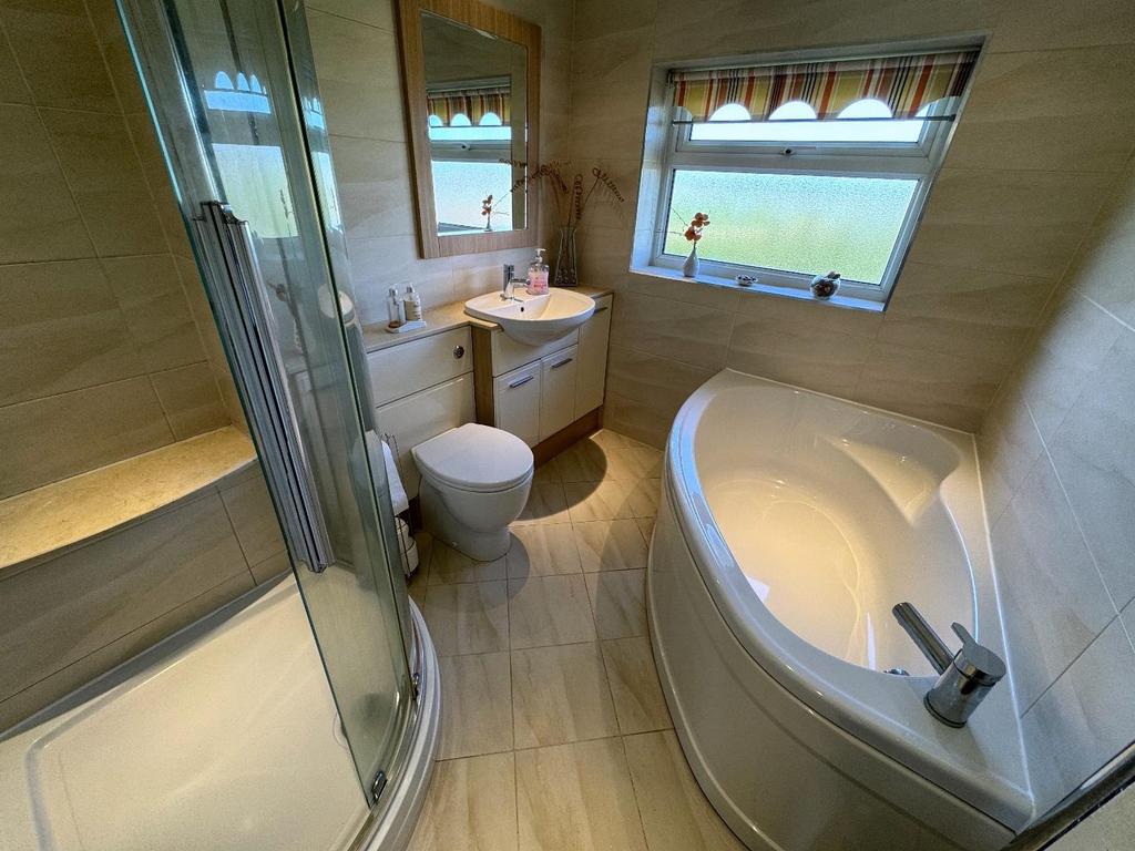 Bathroom/w.c.