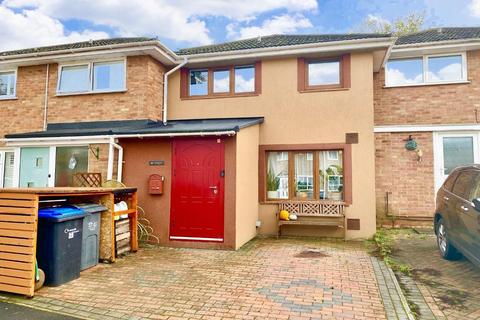 16 Bowthorpe Close, Northampton, NN3 3EJ