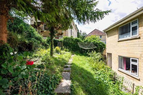 2 bedroom flat for sale - Hayden Close, Bath BA2