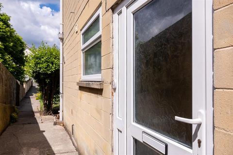 2 bedroom flat for sale - Hayden Close, Bath BA2