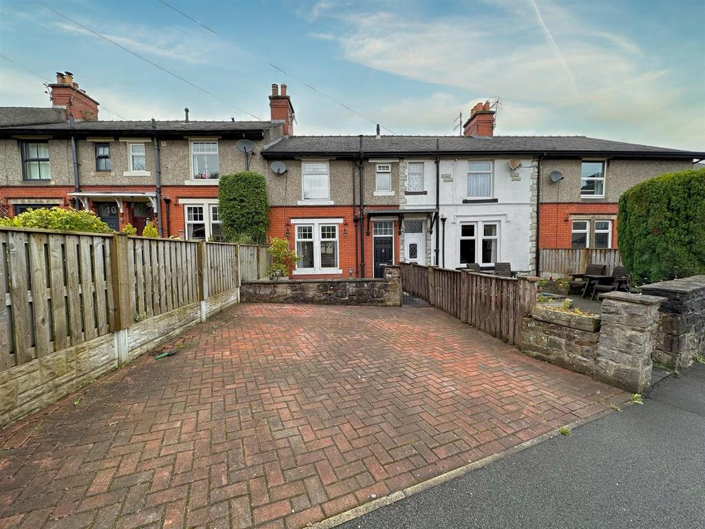 Park Avenue, Chatburn, Ribble Valley 3 bed terraced house for sale £