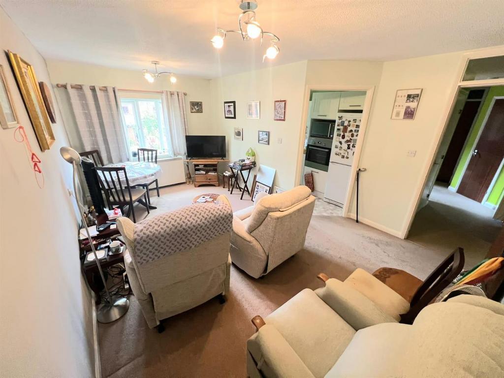 Wharf Court, Melksham SN12 2 bed apartment for sale £89,995