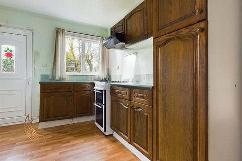 20 Acre Road, Leeds, LS10 4EW