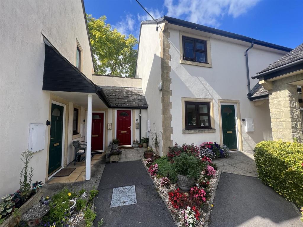 Thornleigh, Melksham SN12 1 bed retirement property for sale £112,500
