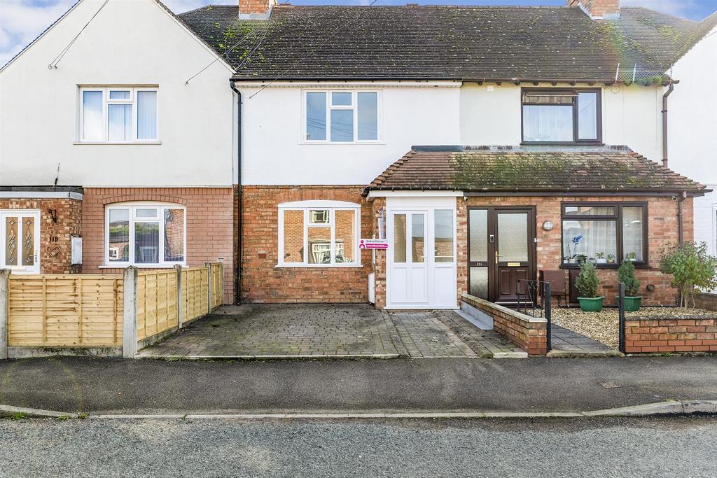 Kings Road, Evesham 3 bed terraced house for sale £250,000