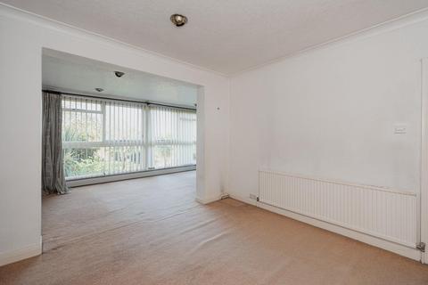 167 Seaforth Gardens, Epsom, KT19 0LW