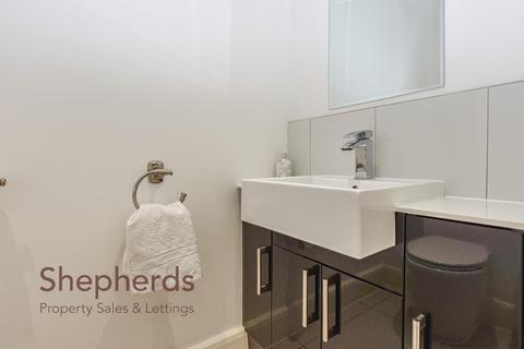 5 Picardy Close, Hoddesdon, EN11 0FA